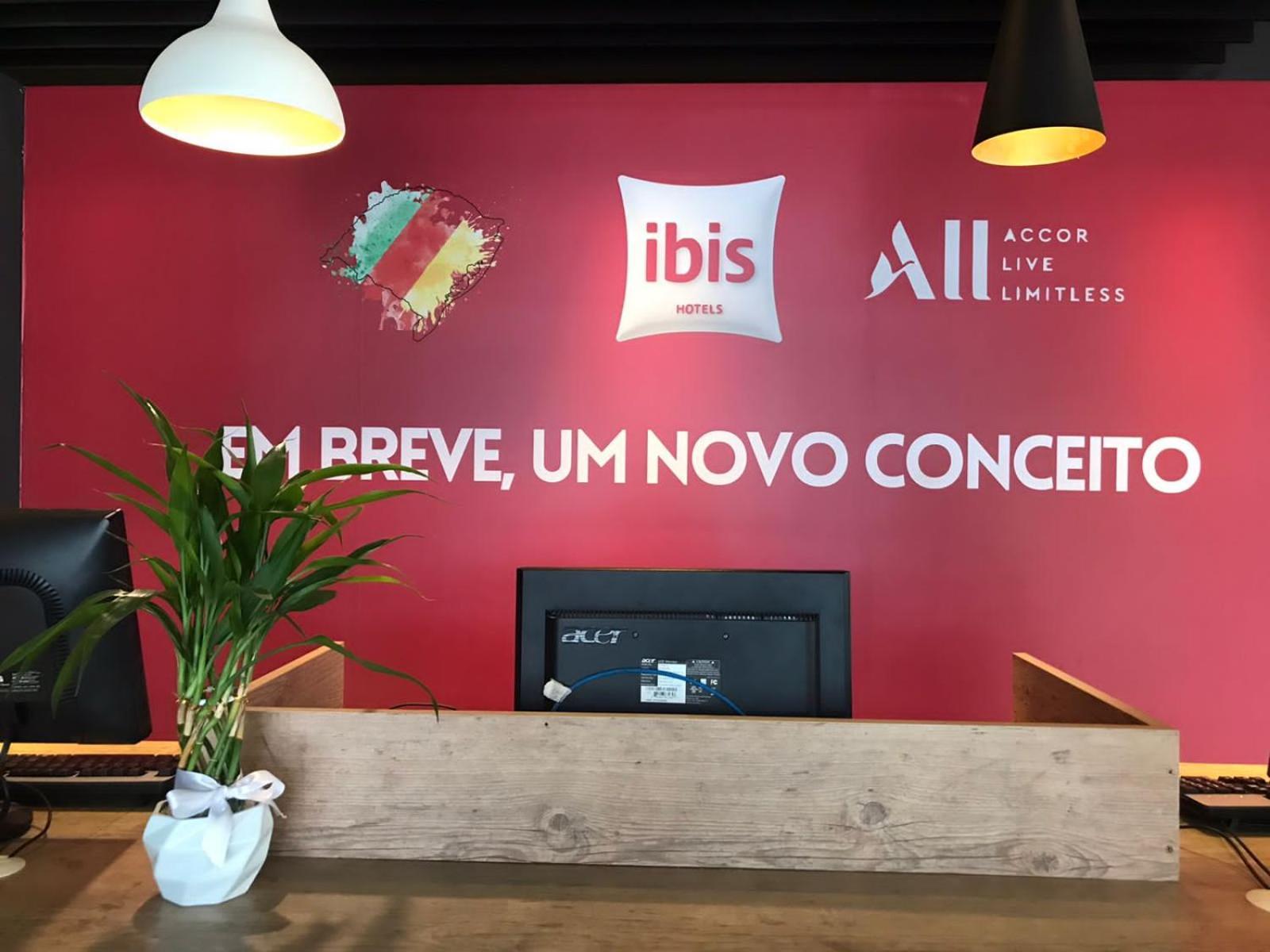 Ibis Montenegro エクステリア 写真