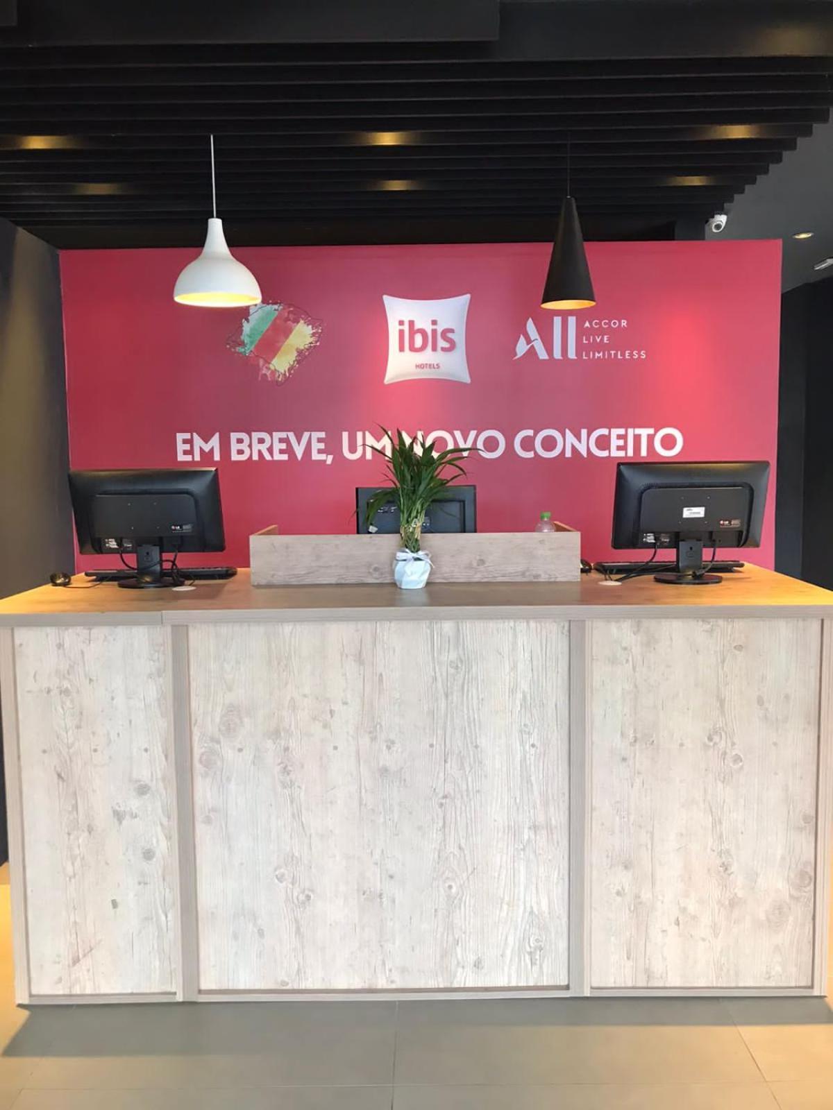Ibis Montenegro エクステリア 写真