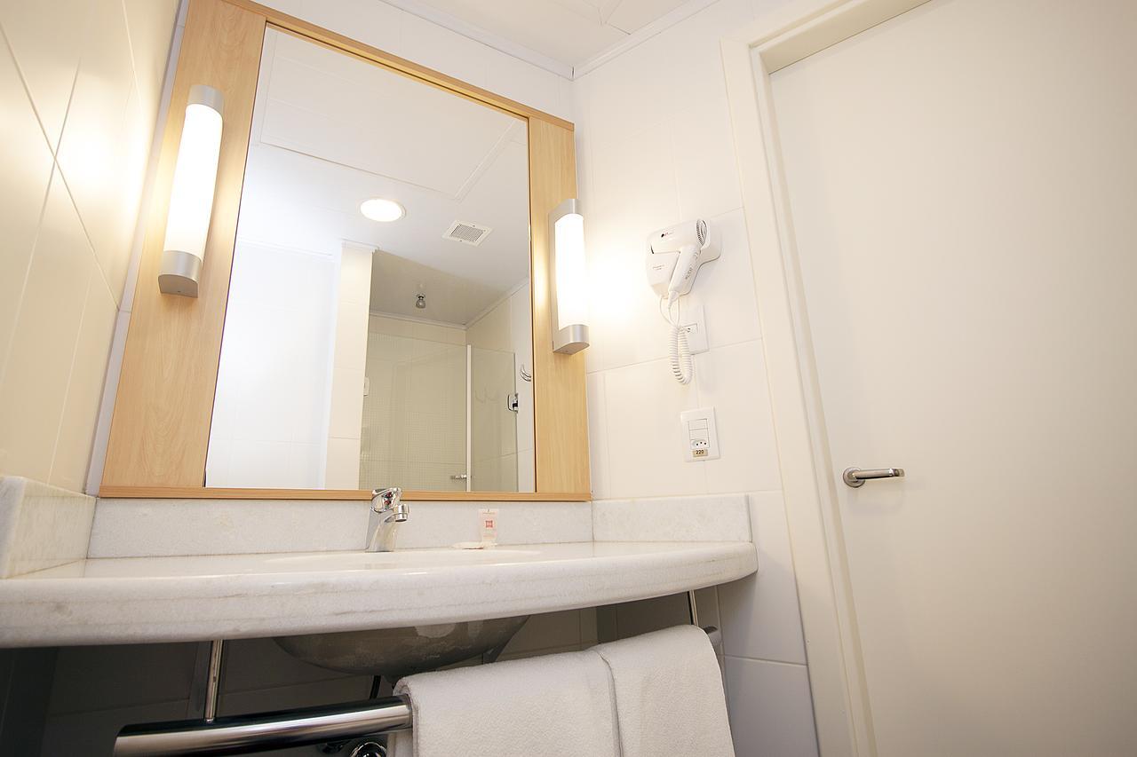 Ibis Montenegro エクステリア 写真
