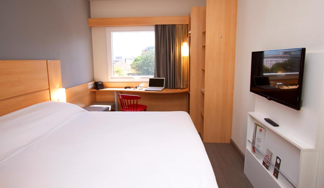 Ibis Montenegro エクステリア 写真